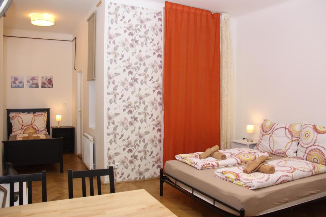 Central Prague Wenceslas Square Apartments Eksteriør bilde