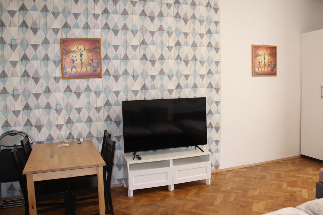 Central Prague Wenceslas Square Apartments Eksteriør bilde