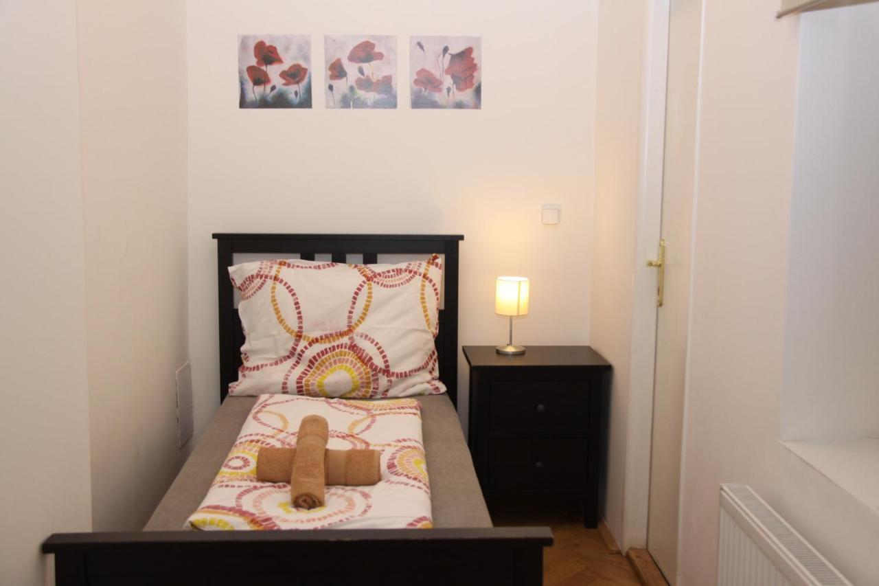 Central Prague Wenceslas Square Apartments Eksteriør bilde